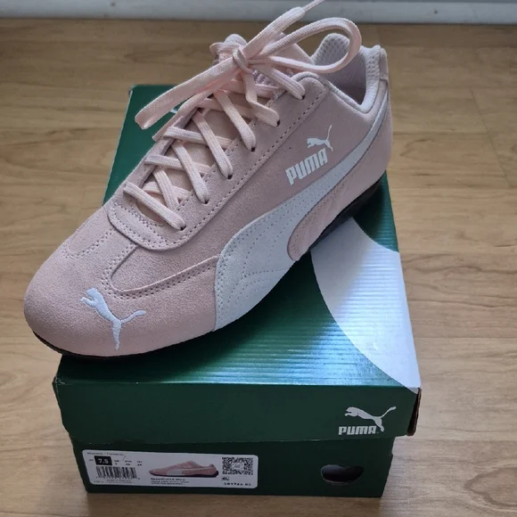 Puma Blush Pink and White Sneakers - Picture 1 of 4